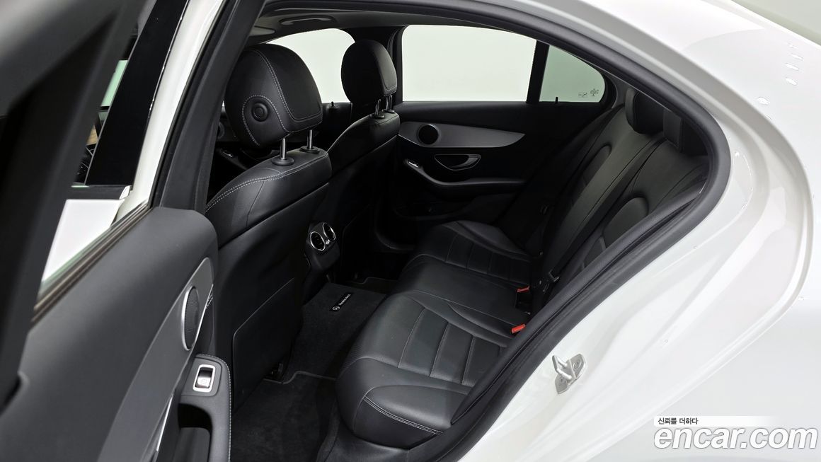 Mercedes-Benz C-Class 2015