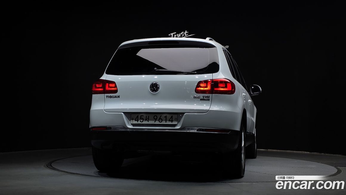 Volkswagen Tiguan 2015