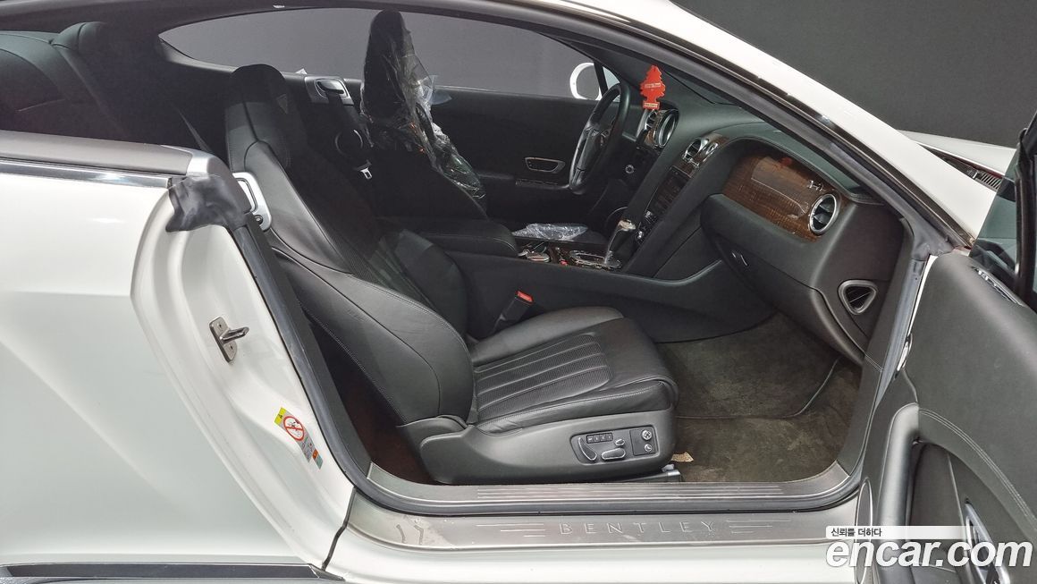 Bentley Continental 2013