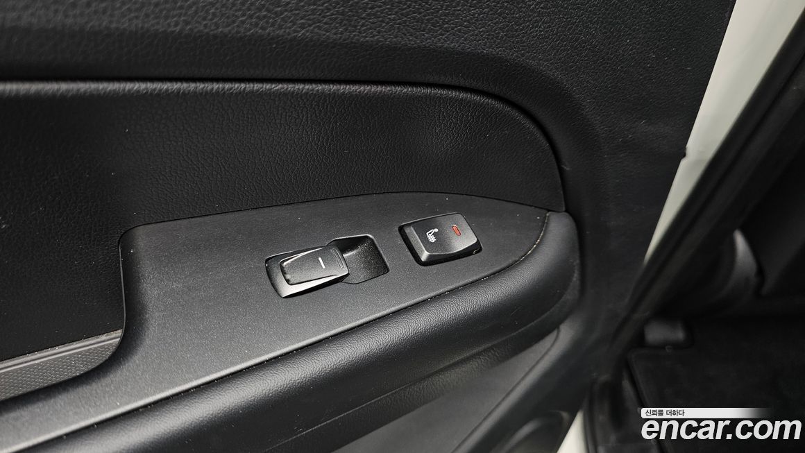 KG_Mobility_Ssangyong Rexton 2023