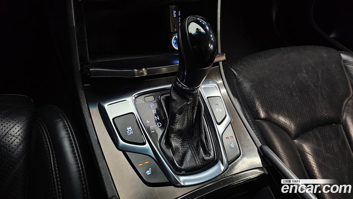 Hyundai Grandeur 2015