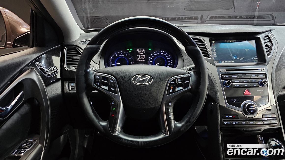 Hyundai Grandeur 2015