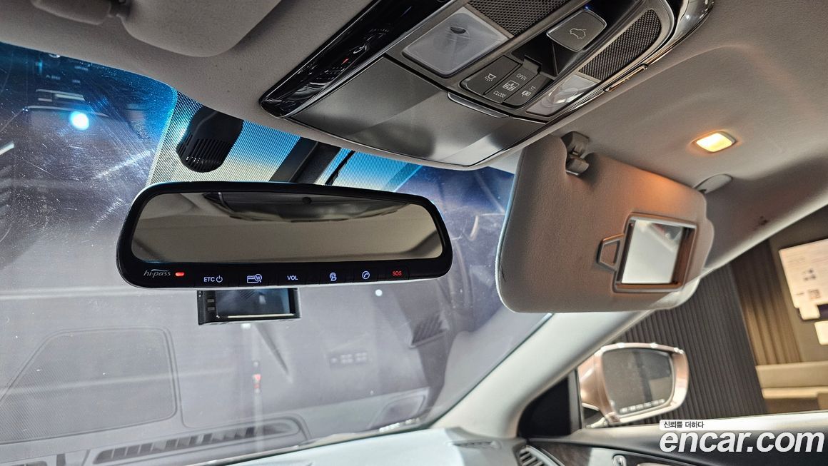 Hyundai Grandeur 2015