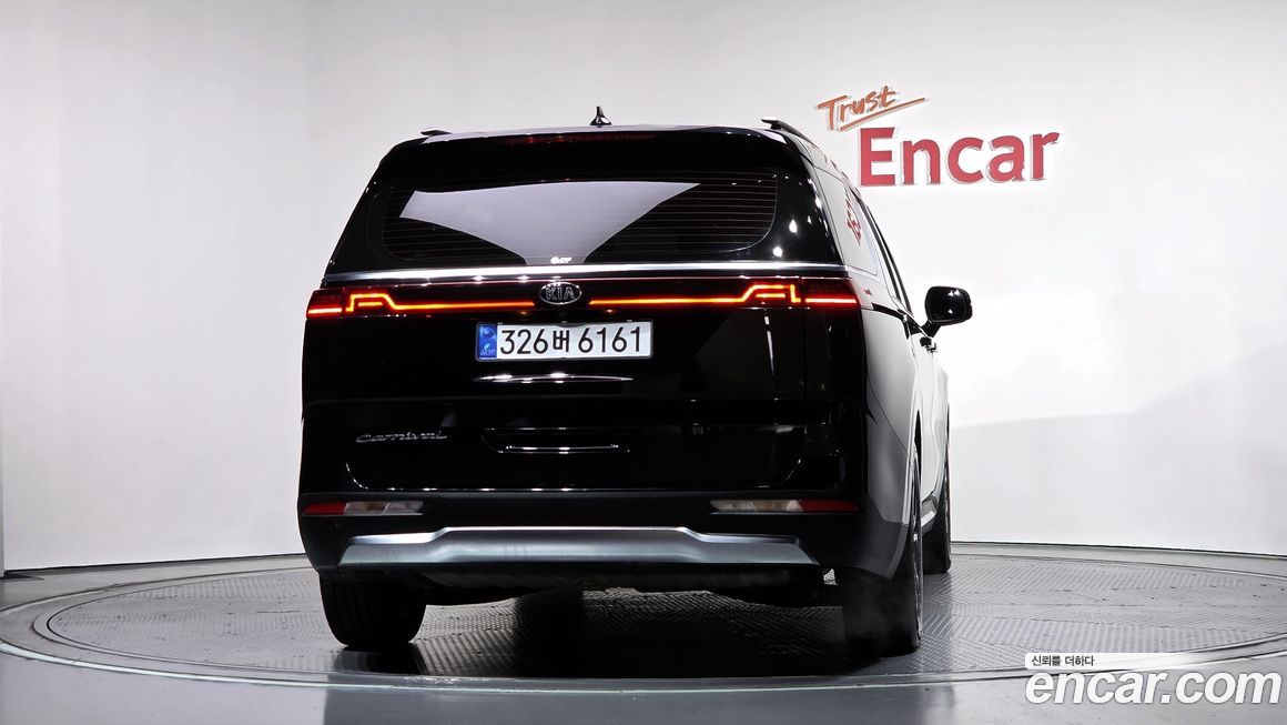 Kia Canival 2021