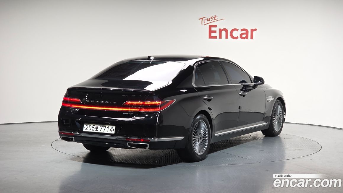 Genesis G90 2020