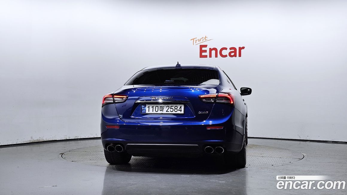 Maserati Ghibli 2017