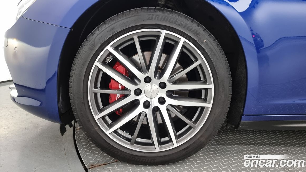 Maserati Ghibli 2017