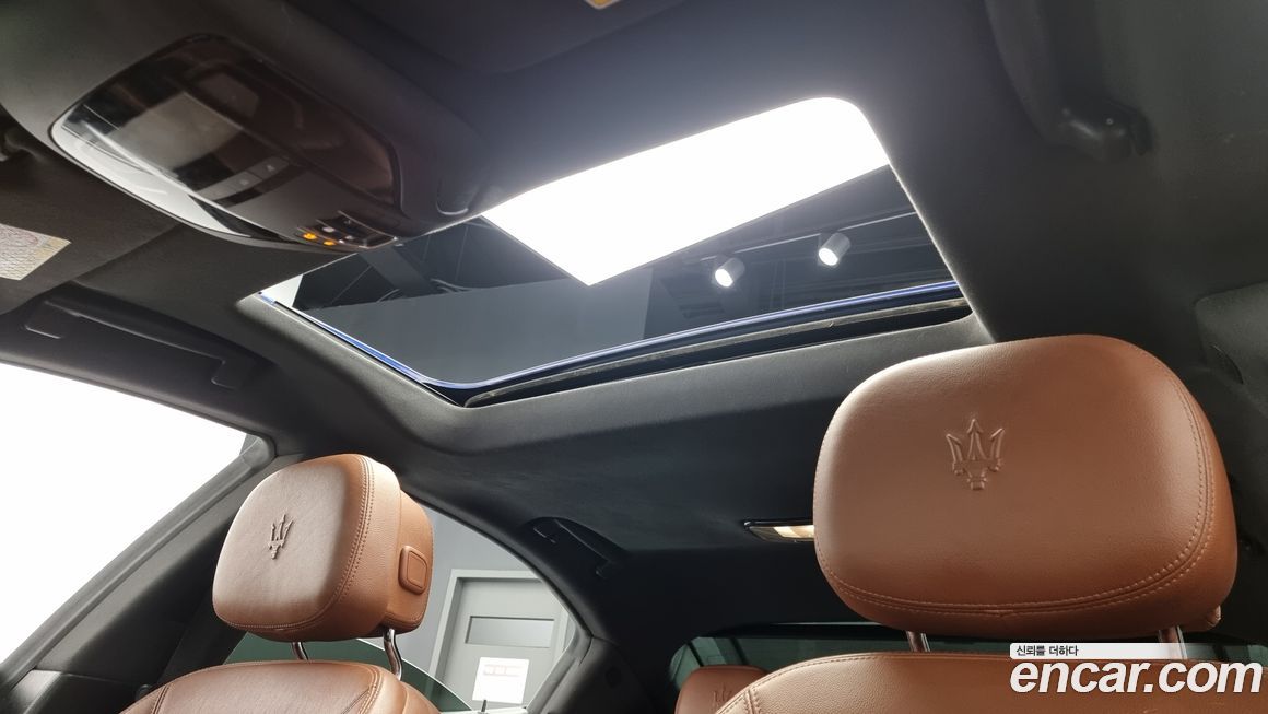 Maserati Ghibli 2017