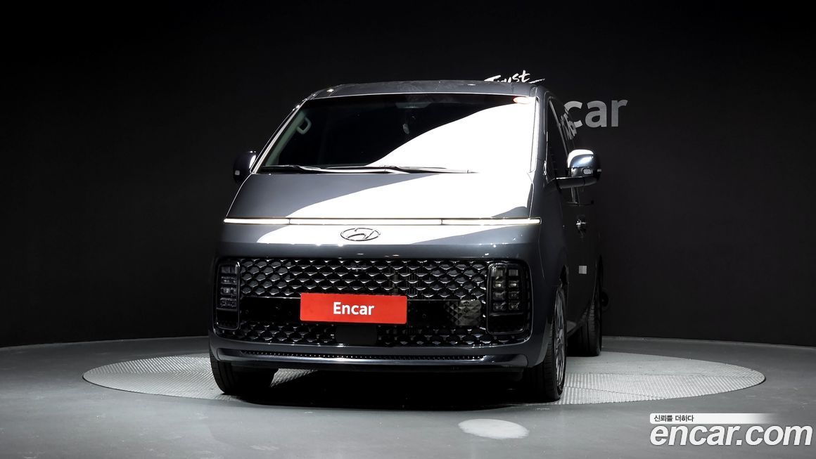 Hyundai Staria 2023