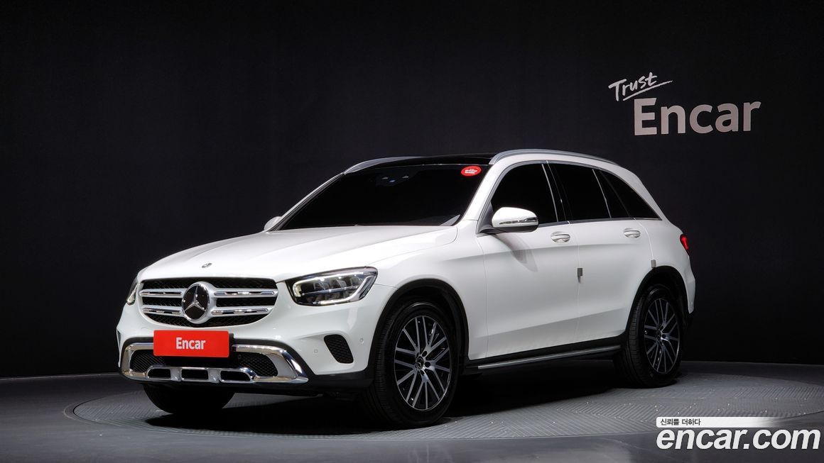Mercedes-Benz GLC-Class 2021