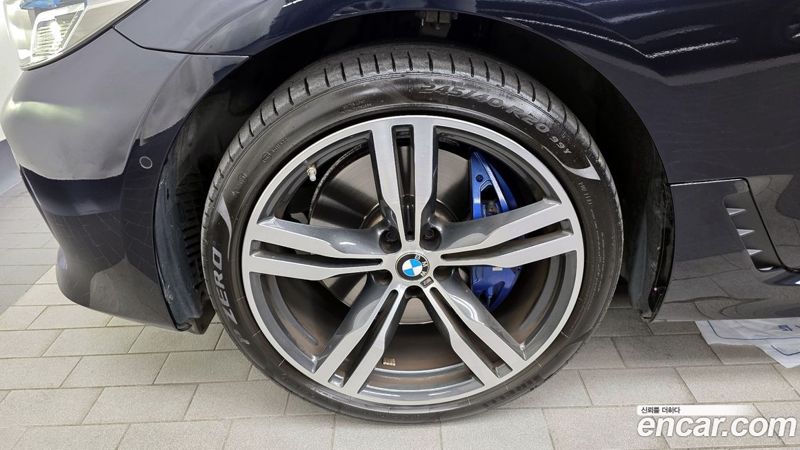 BMW Gran Turismo 2023