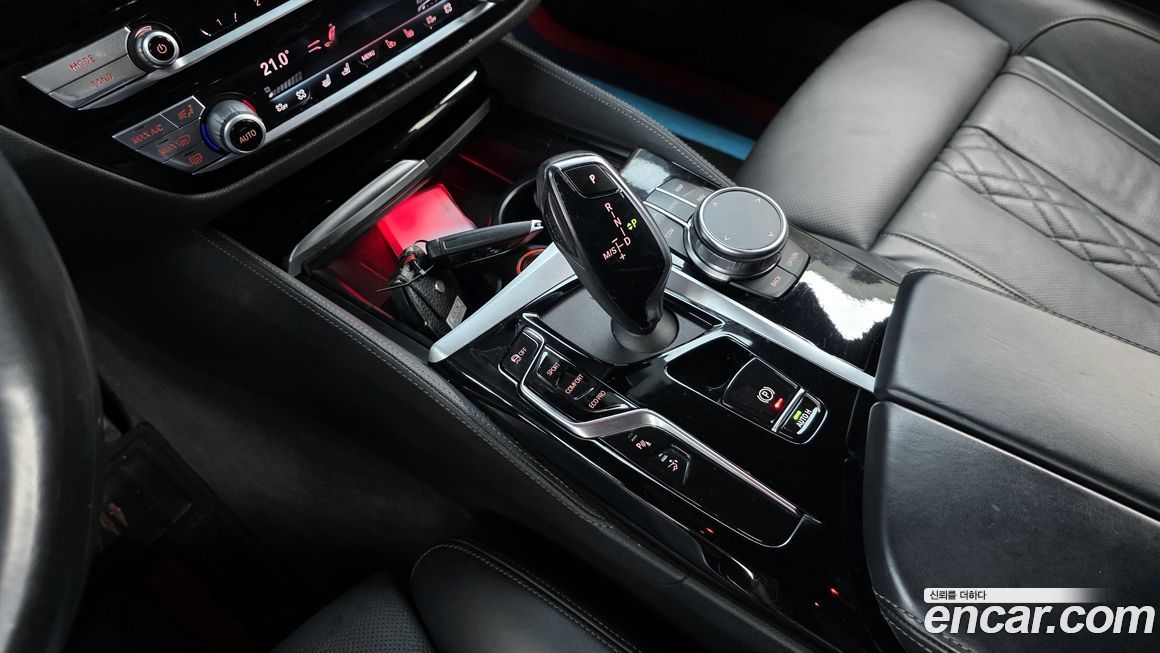 BMW Gran Turismo 2023