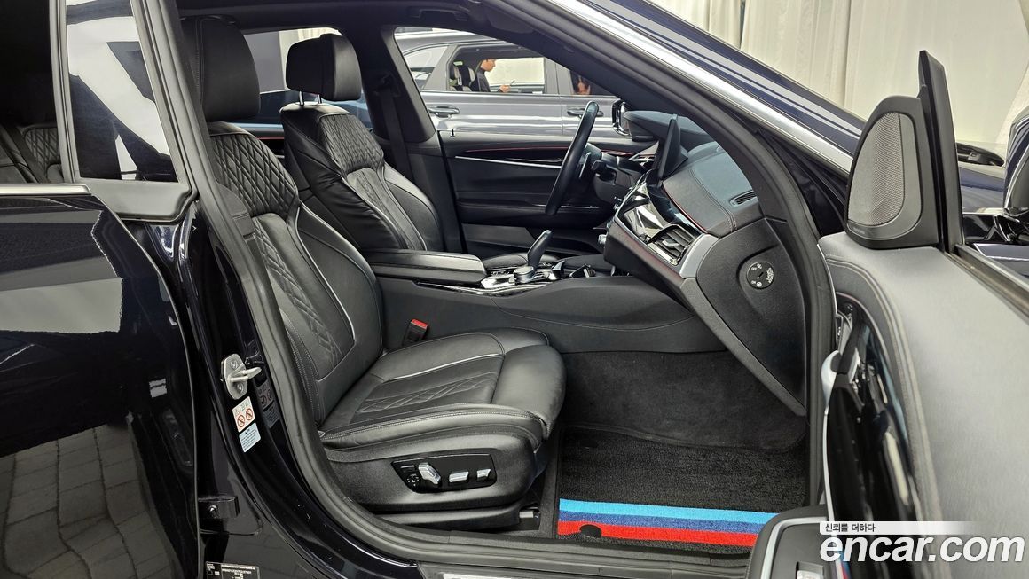 BMW Gran Turismo 2023