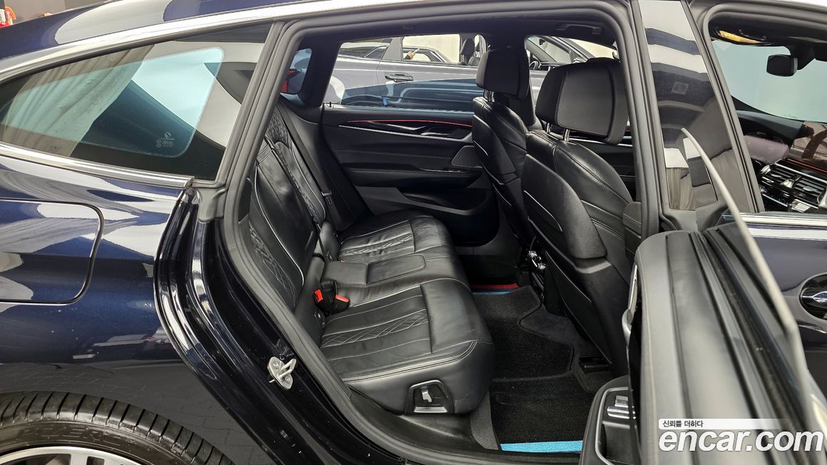 BMW Gran Turismo 2023