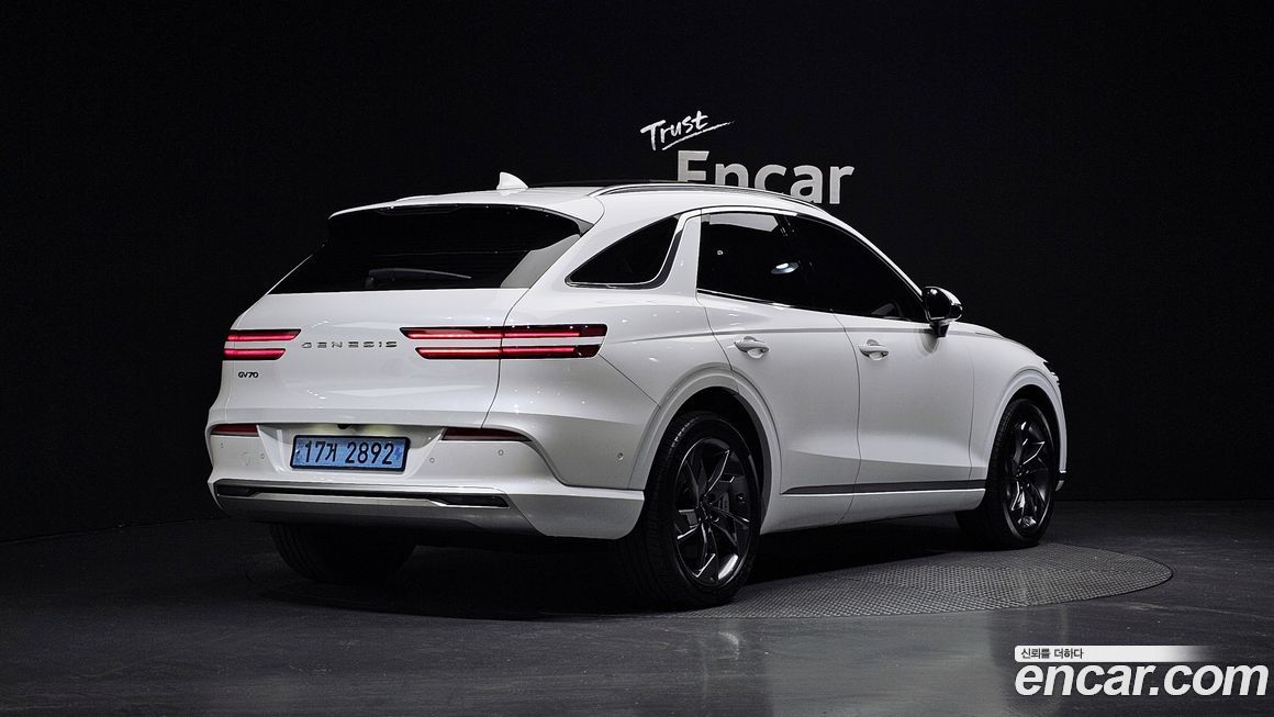 Genesis GV70 2022