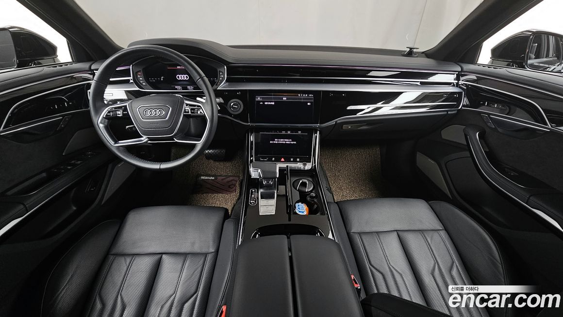 Audi A8 2021