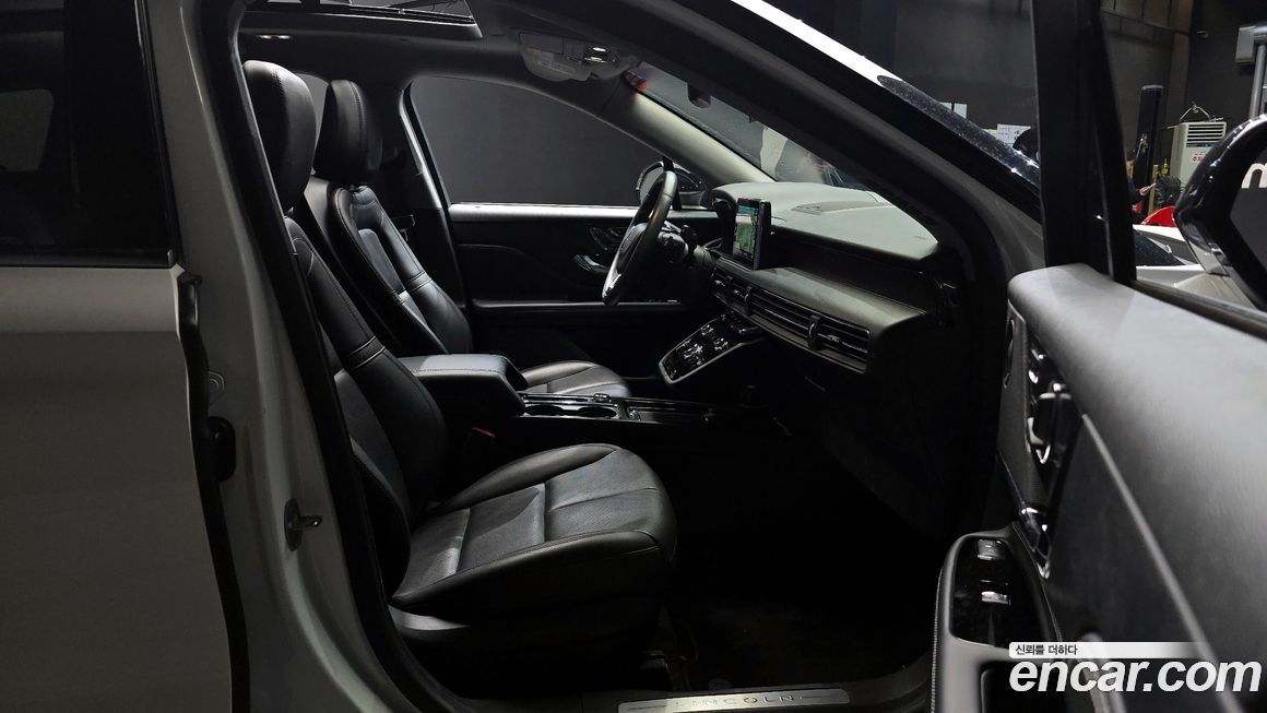 Lincoln Corsair 2021