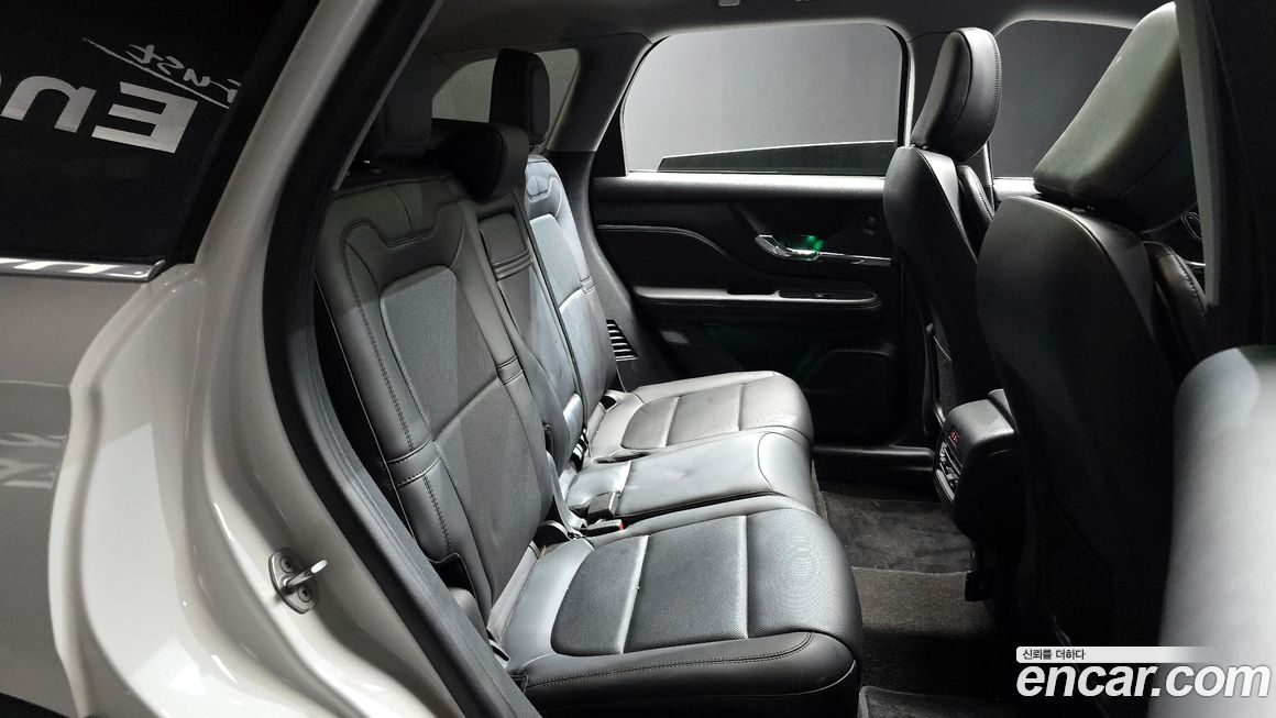 Lincoln Corsair 2021