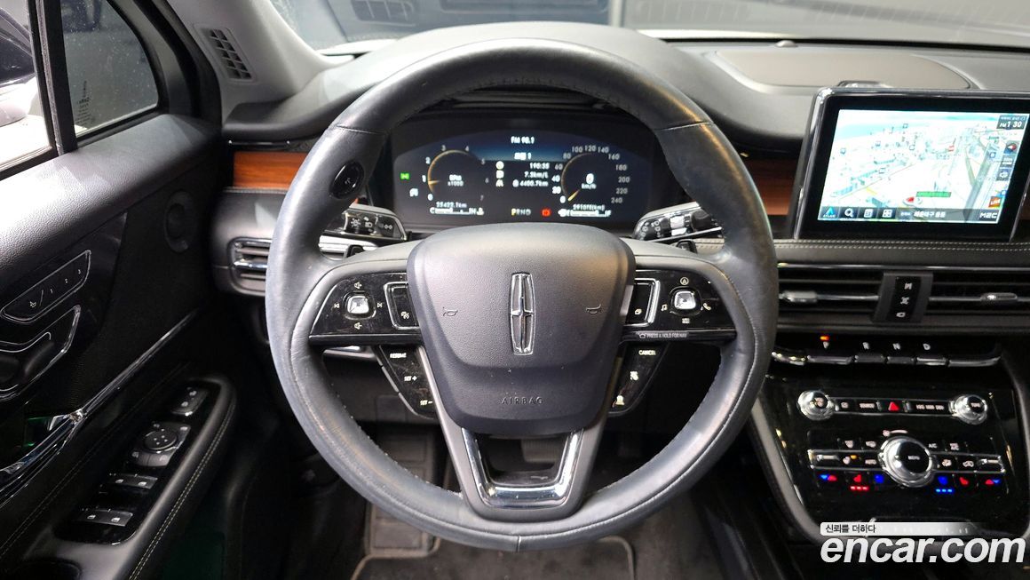 Lincoln Corsair 2021