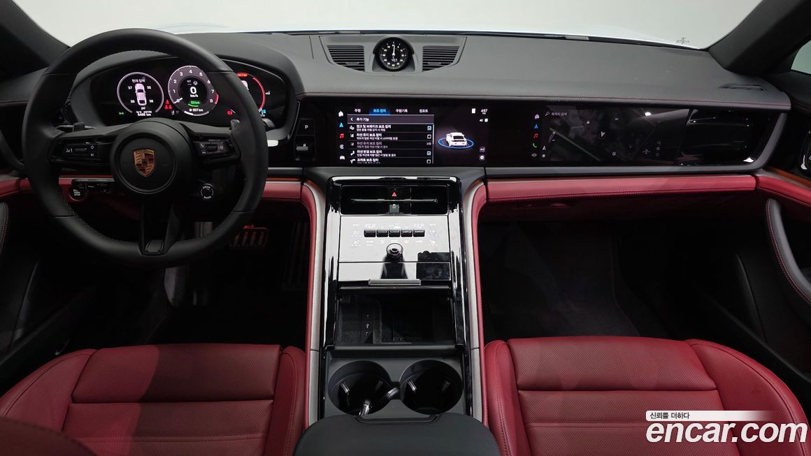 Porsche Panamera 2025