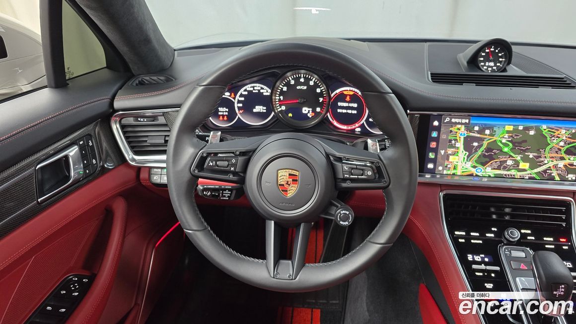 Porsche Panamera 2024