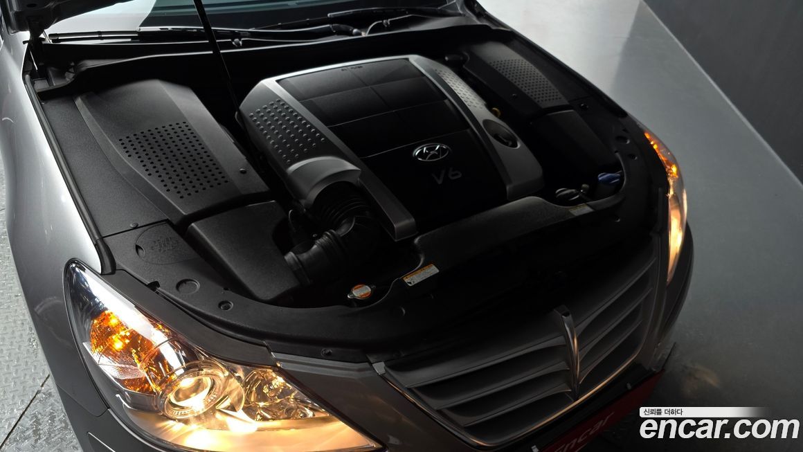 Hyundai Genesis 2010