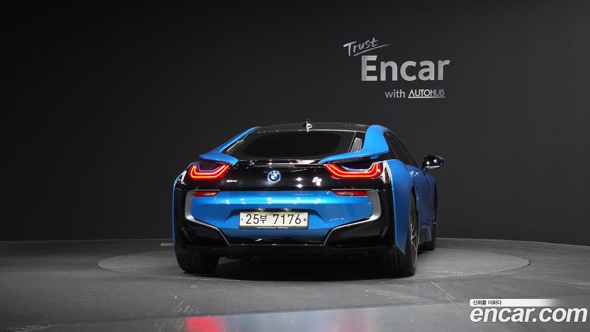 BMW i8 2015