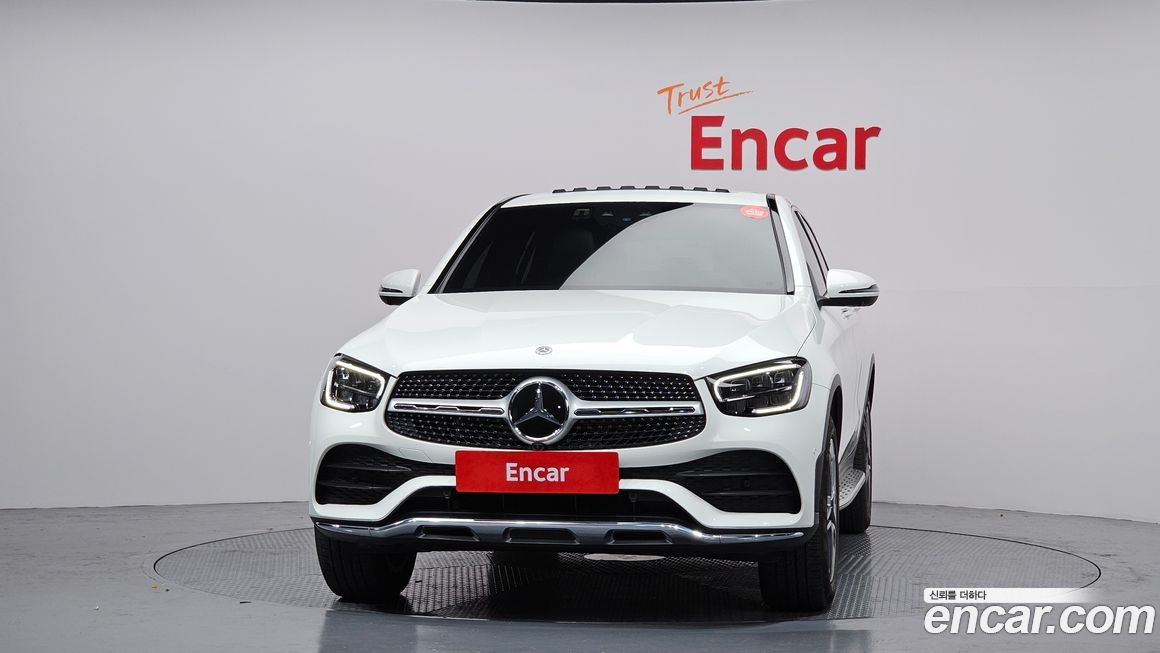 Mercedes-Benz GLC-Class 2023