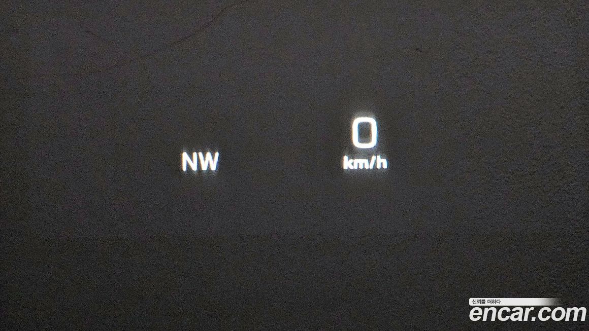 Mercedes-Benz GLC-Class 2023