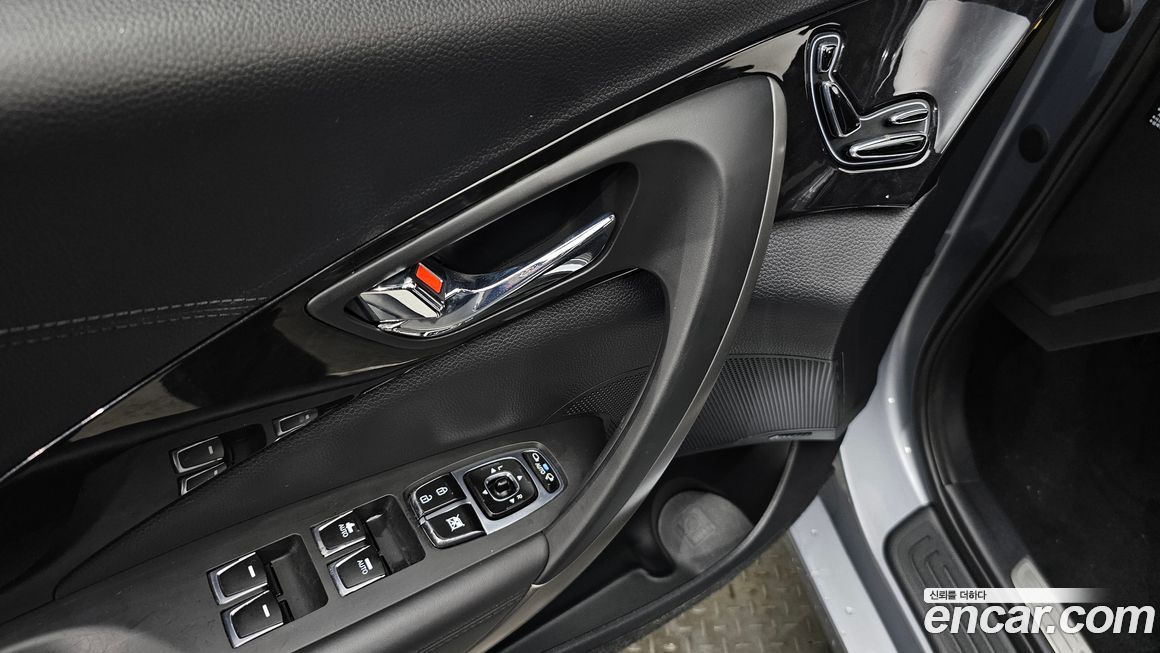 Hyundai Grandeur 2016