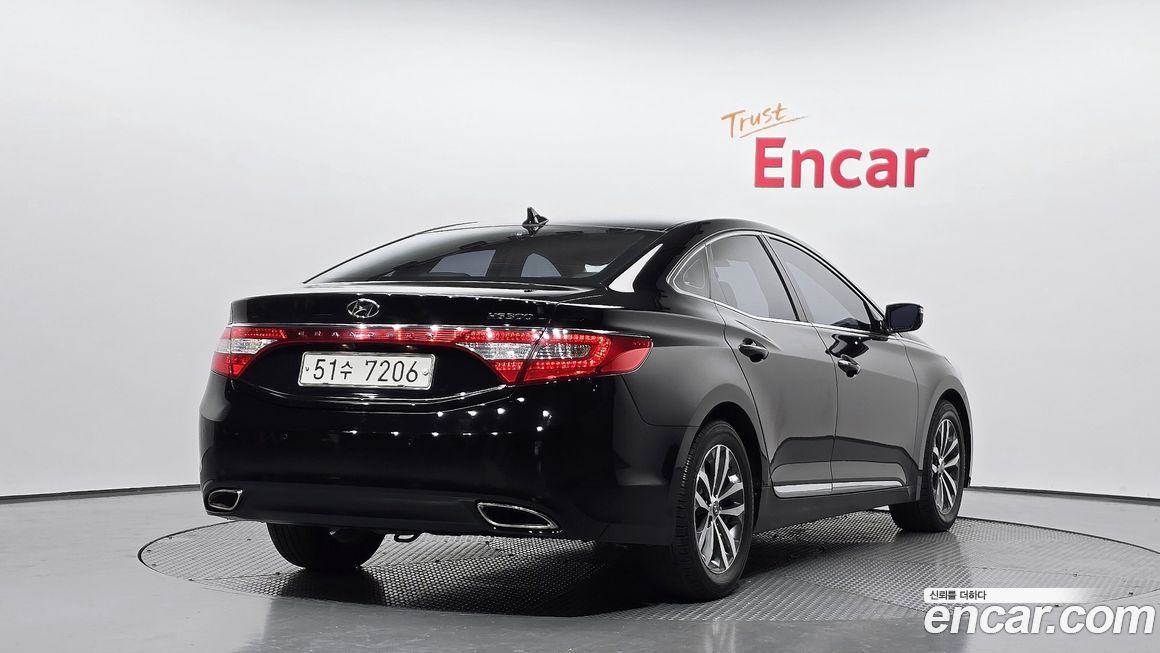 Hyundai Grandeur 2011