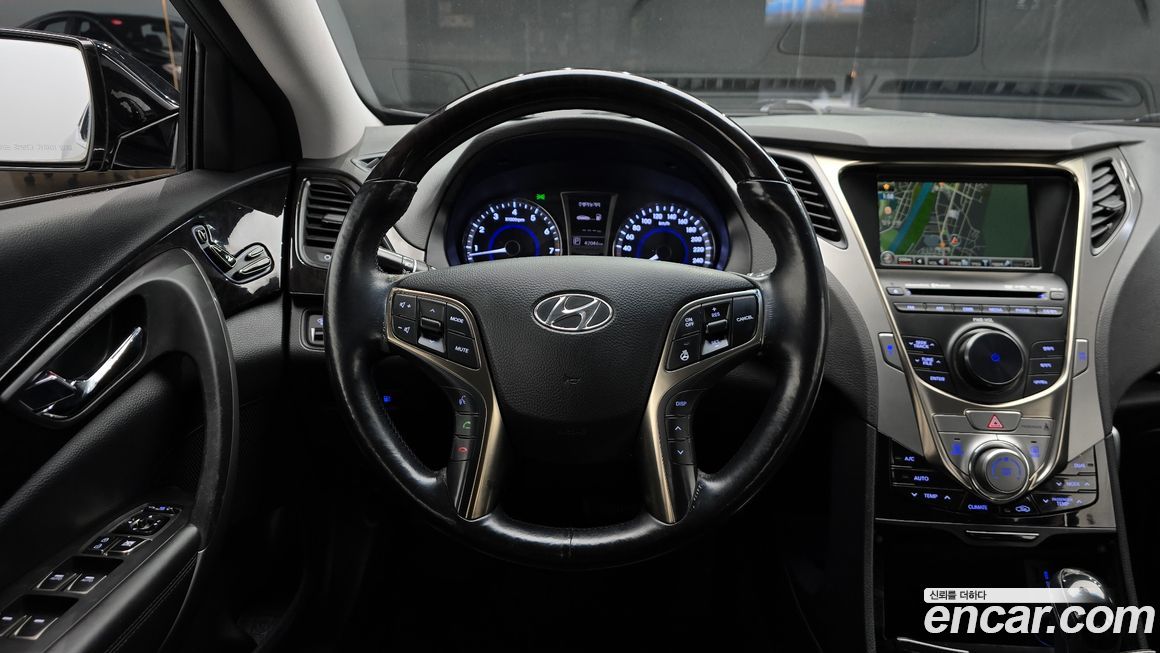 Hyundai Grandeur 2011