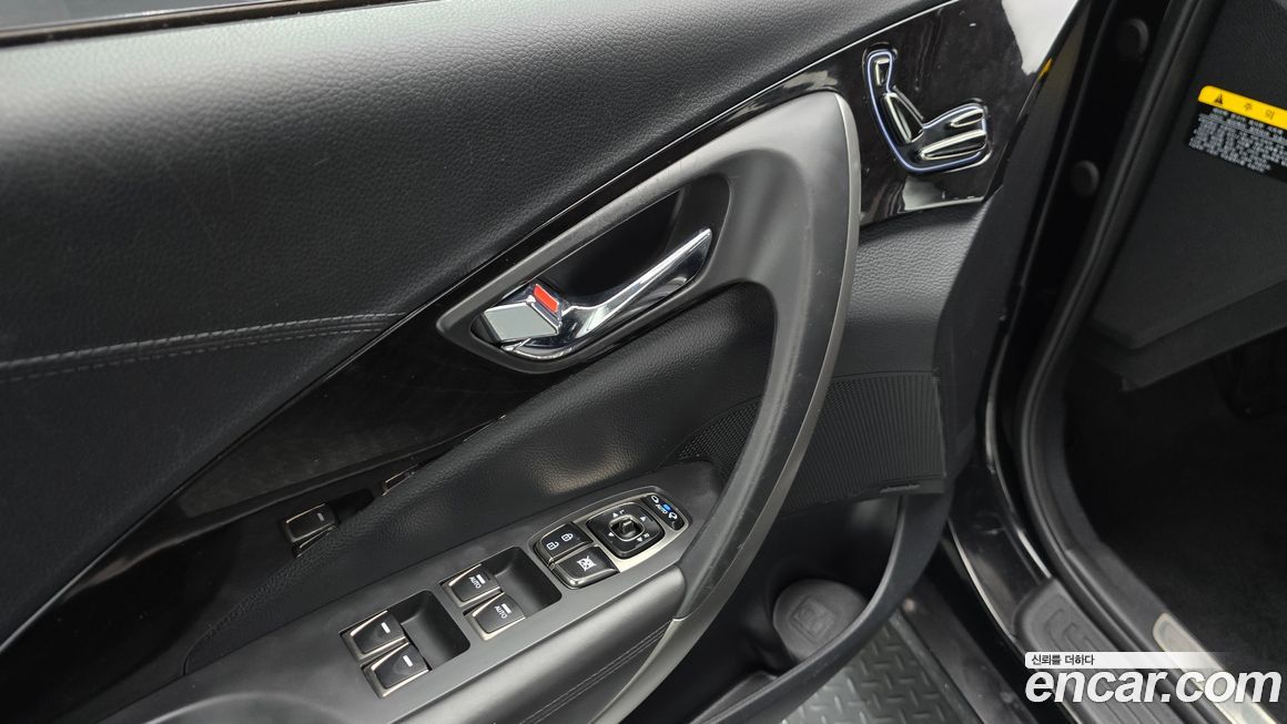 Hyundai Grandeur 2011