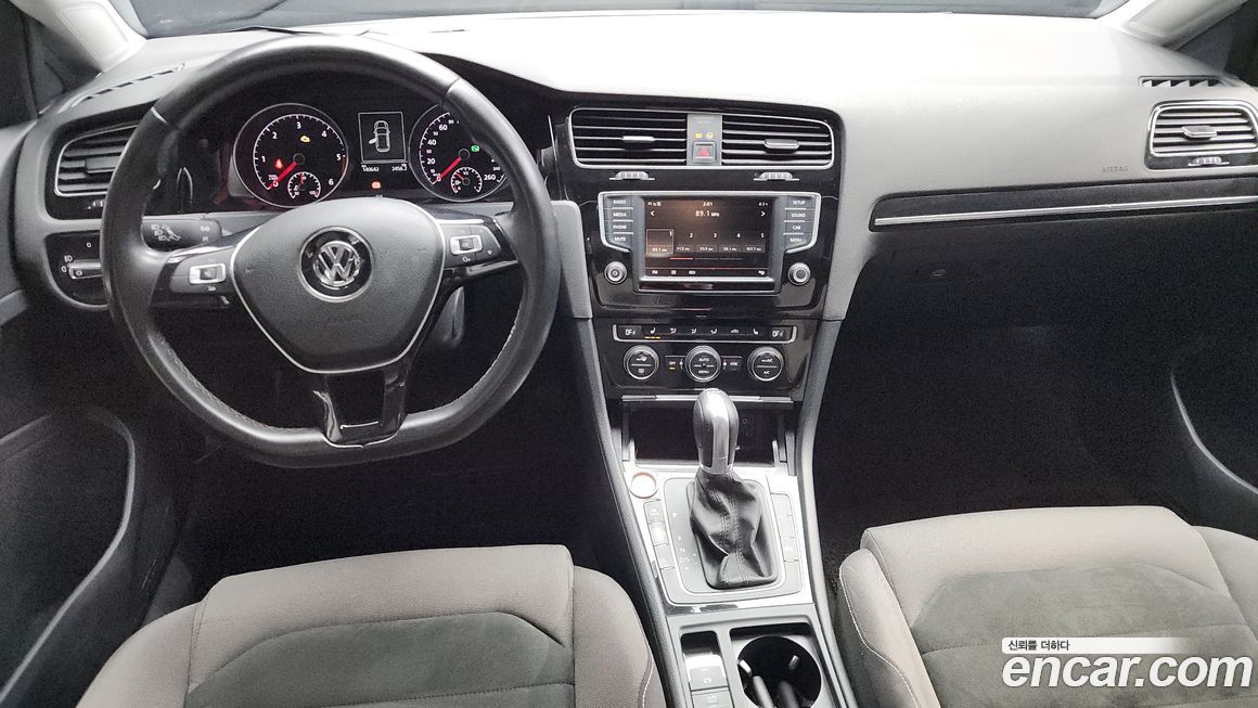 Volkswagen Golf 2016