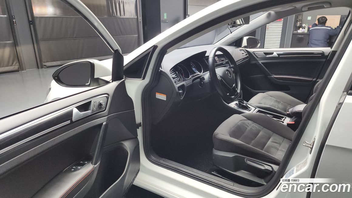 Volkswagen Golf 2016