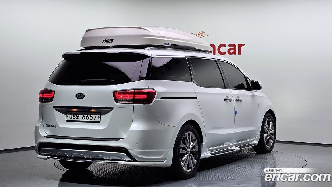 Kia Canival 2018