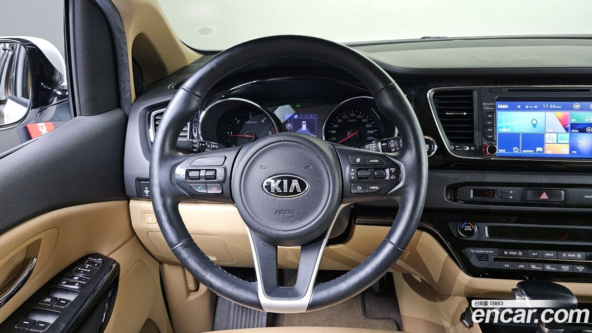Kia Canival 2018