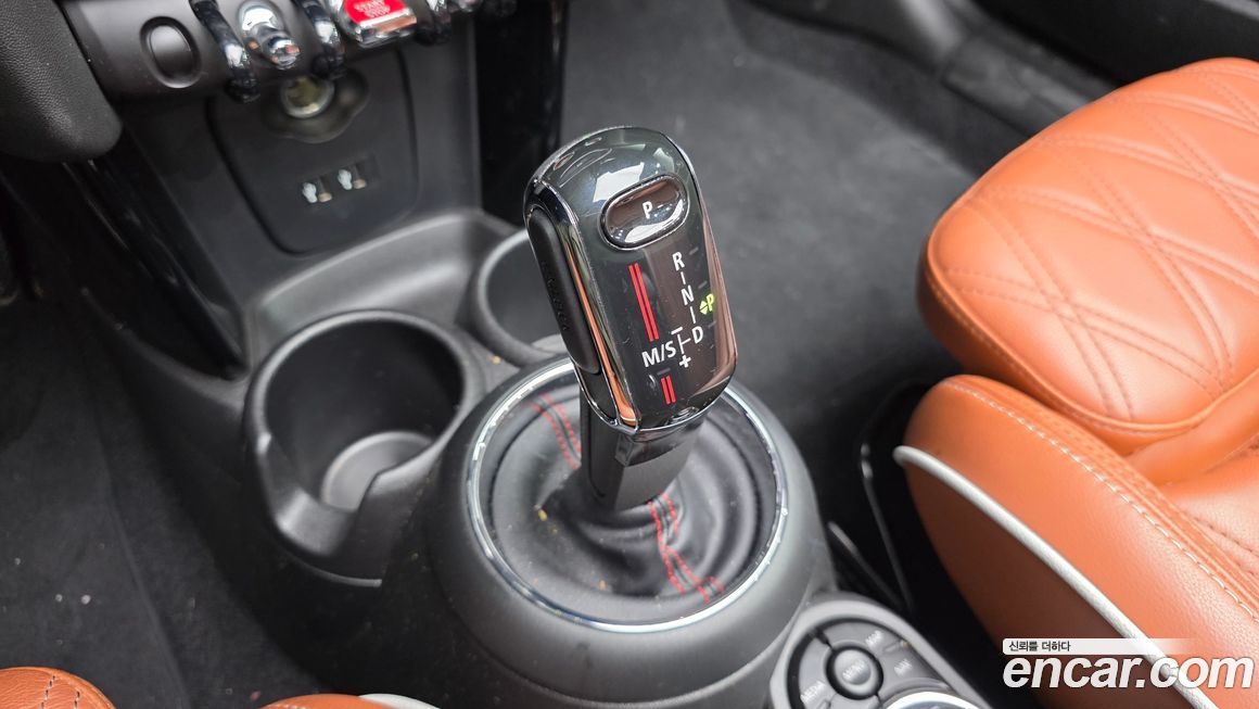 Mini Cooper Convertible 2020