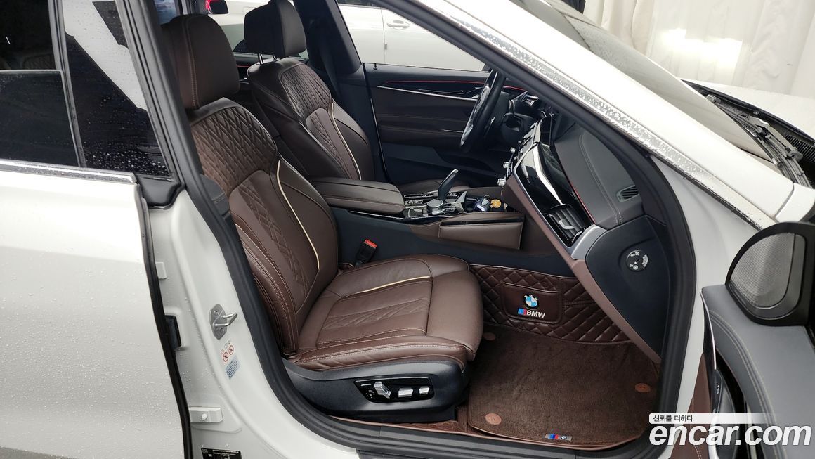 BMW Gran Turismo 2023