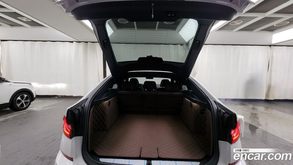 BMW Gran Turismo 2023