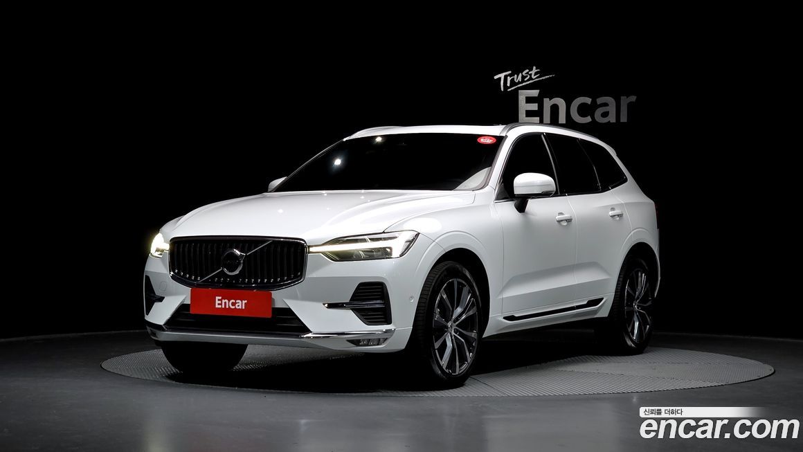 Volvo XC60 2022