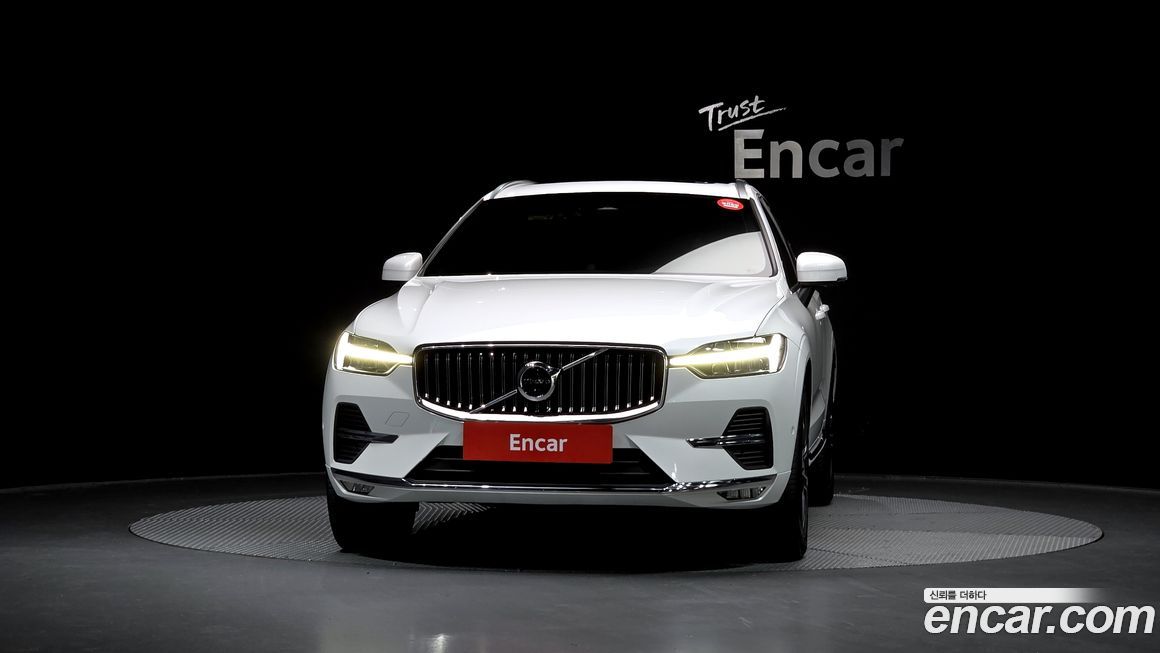 Volvo XC60 2022