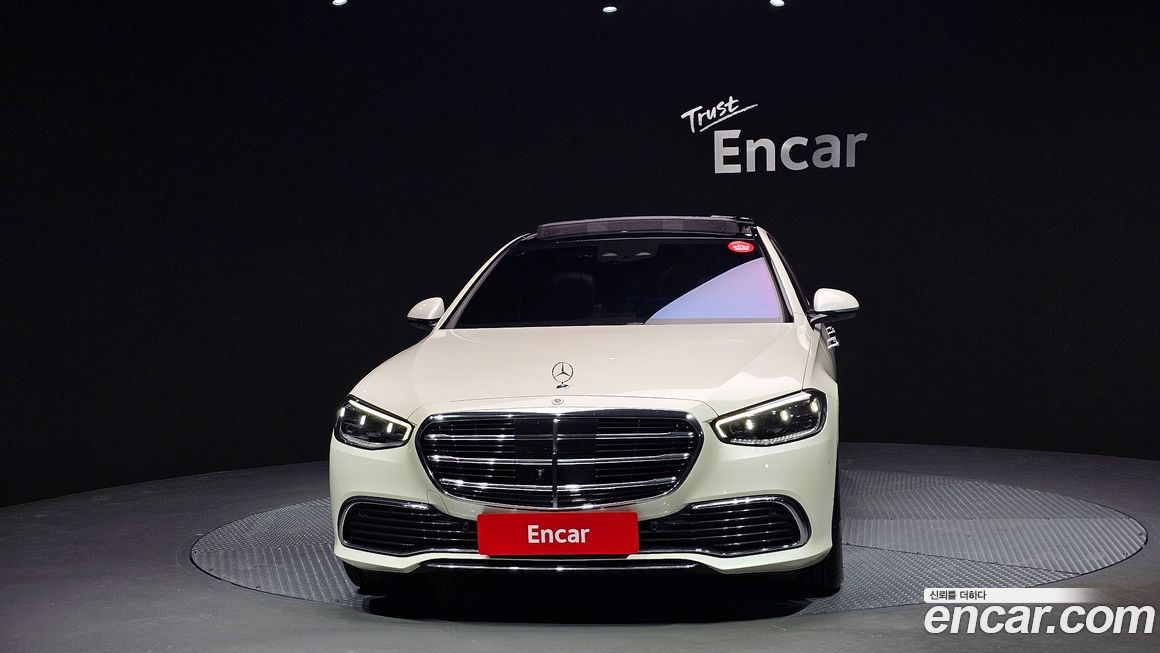 Mercedes-Benz S-Class 2022