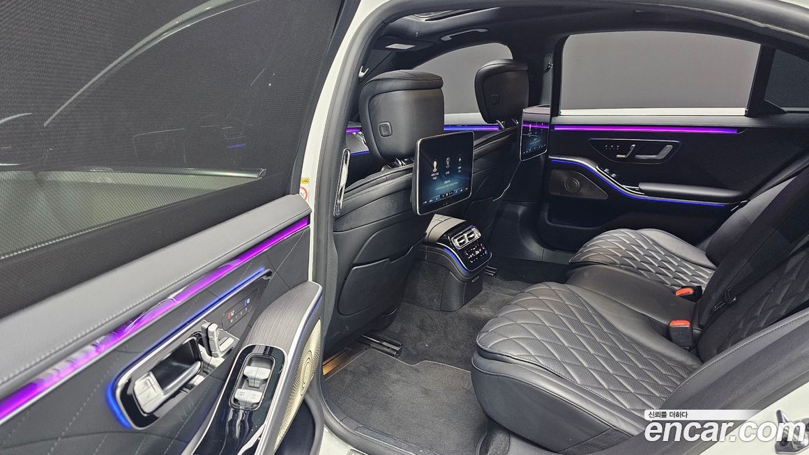 Mercedes-Benz S-Class 2022