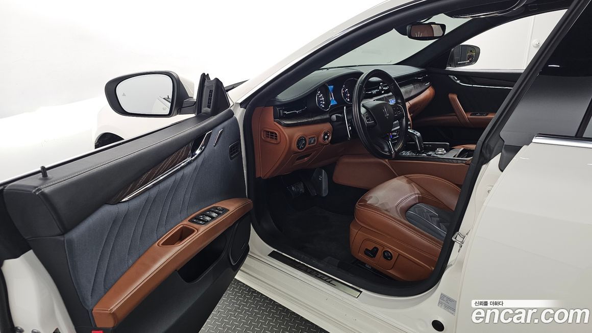 Maserati Quattroporte 2019