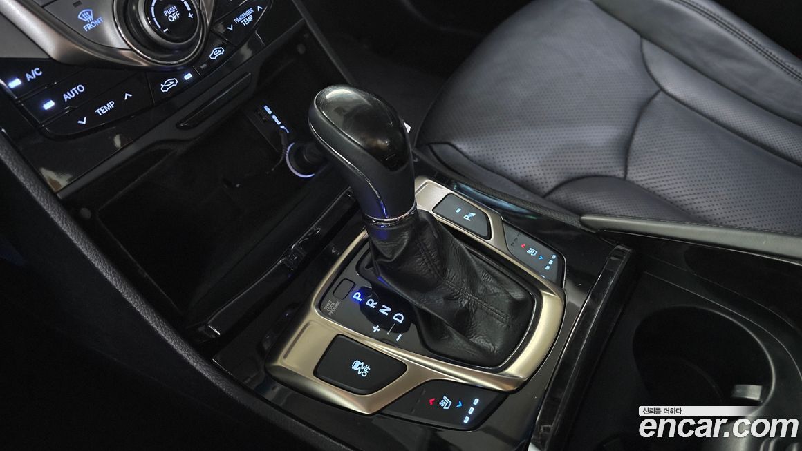 Hyundai Grandeur 2012