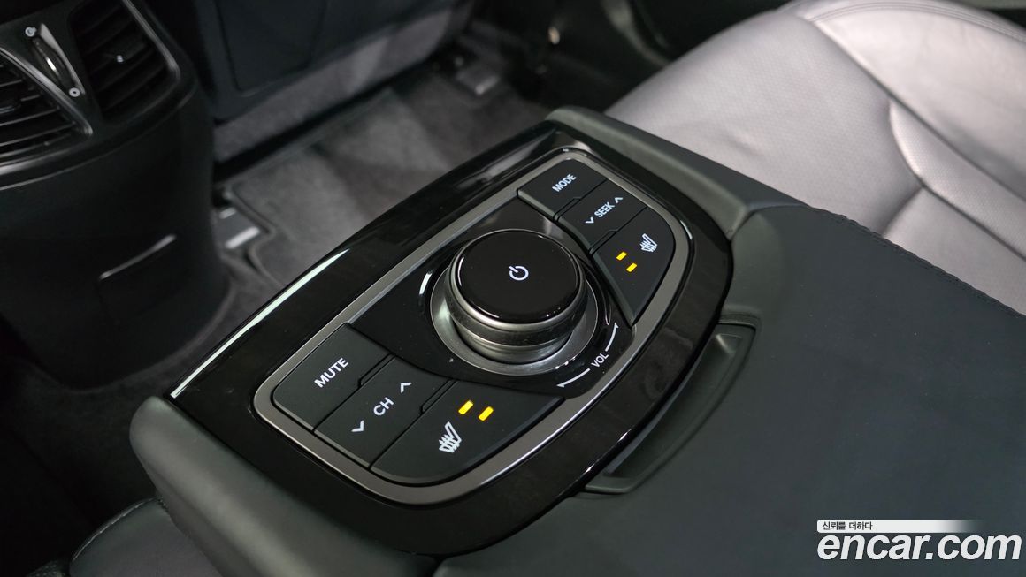 Hyundai Grandeur 2012