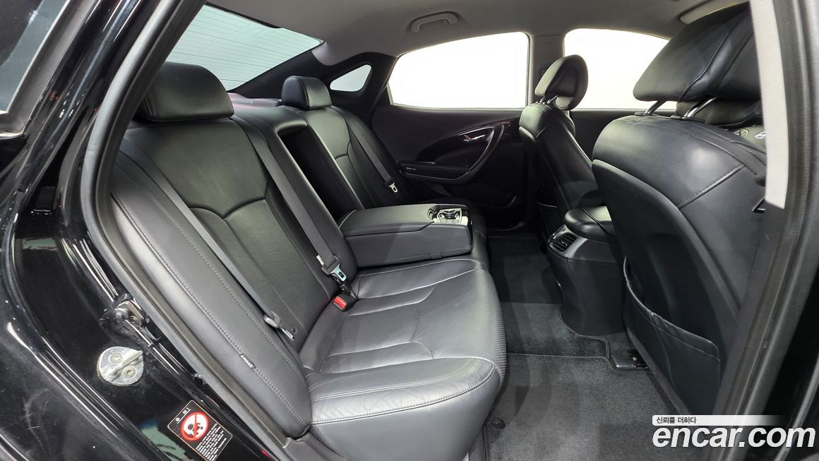 Hyundai Grandeur 2012