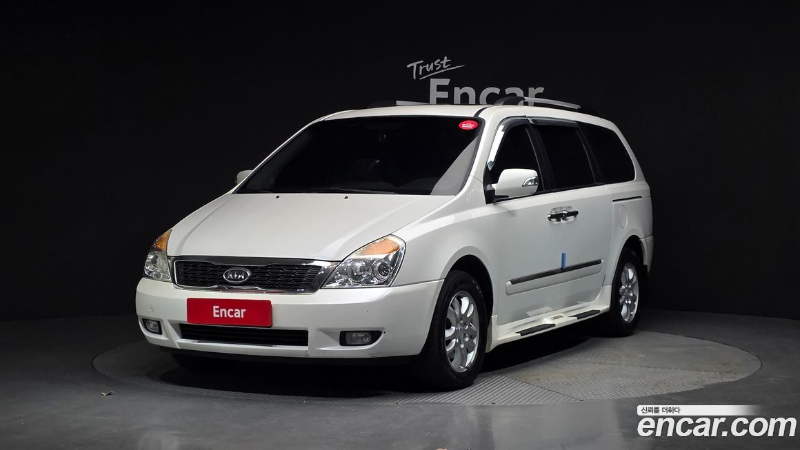 Kia Canival 2012