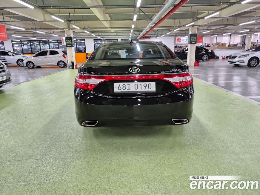 Hyundai Grandeur 2013